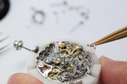 电视机机芯组件包括哪些部分？它们各自的作用是什么？