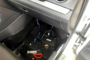 汽车模型低音炮改装方法是什么？