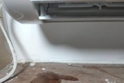 室内空调漏水的原因及解决方法（深入分析空调漏水问题）