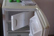冰箱不漏水的维护与保养指南（解决冰箱漏水问题）
