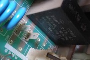 电容机显示器机械故障分析与解决方法（探索电容机显示器故障原因）