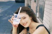 手机代拍照片姿势图片怎么弄？如何摆出自然又上镜的姿势？