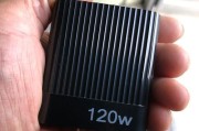 三插口充电器插头的正确使用方法是什么？