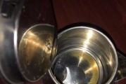 用白醋清洗热水器的方法（简单有效的清洗热水器技巧）