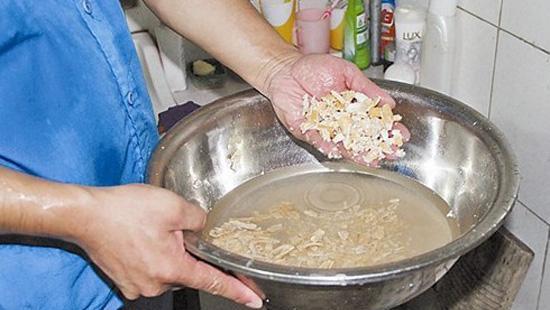 电热水器清洗的材料选择与方法（选对清洗材料）