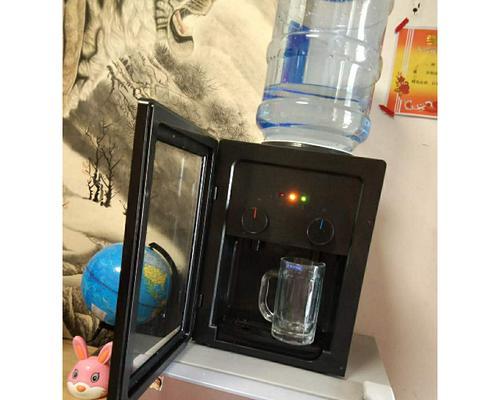 饮水机回热水的原理与作用解析（揭秘饮水机回热水的神奇魔力）