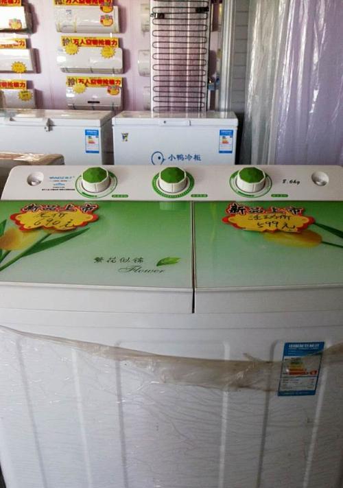 如何正确使用半自动洗衣机（实用技巧让你的洗衣更高效）