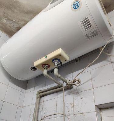 热水器臭了怎么办（解决热水器异味问题的有效方法）
