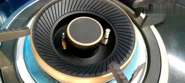为什么燃气灶火力小（探究燃气灶火力小的原因及其解决办法）