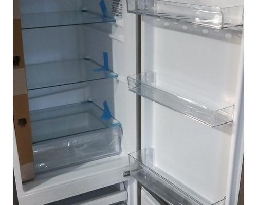 冰柜冷冻室门无法打开的解决方法（为您解决冰柜冷冻室门无法打开的困扰）