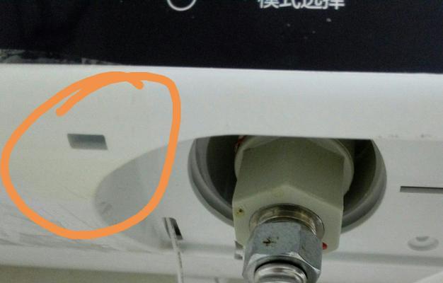 商用热水器水管漏水的处理方法（应对商用热水器水管漏水的有效措施及维修技巧）