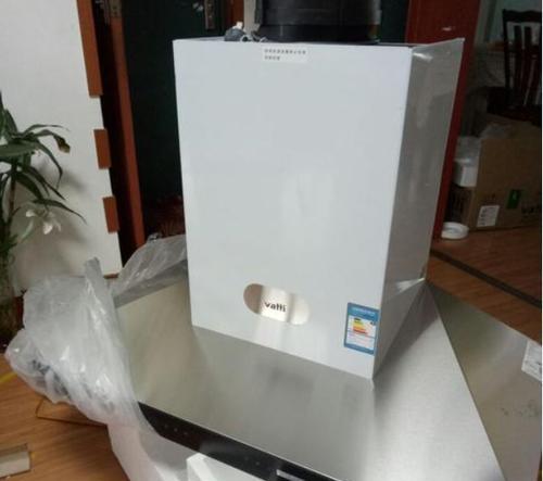 如何更换油烟机油桶（一步步教你清洗和更换油烟机油桶）