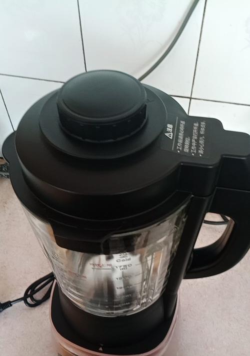 如何解决破壁机声音过大的问题（降噪技巧让破壁机变得更安静）