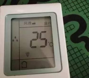 一村空调故障代码E4的原因和解决方法（了解E4故障代码）