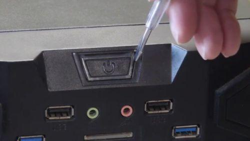 电脑频繁重启问题解决方法（排查故障原因）