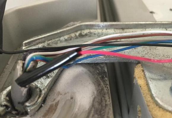 如何消除冰柜过载保护问题（解决冰柜过载保护的有效方法）