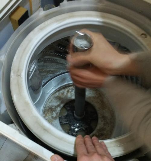 松下洗衣机滚筒怎么清洗？清洗步骤和注意事项是什么？