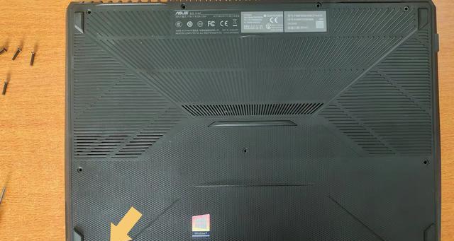电脑发出嗡嗡声是什么原因？如何快速解决？
