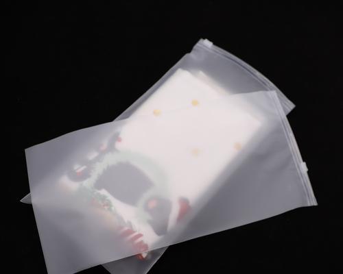 工厂防拍照手机袋透明化方法？