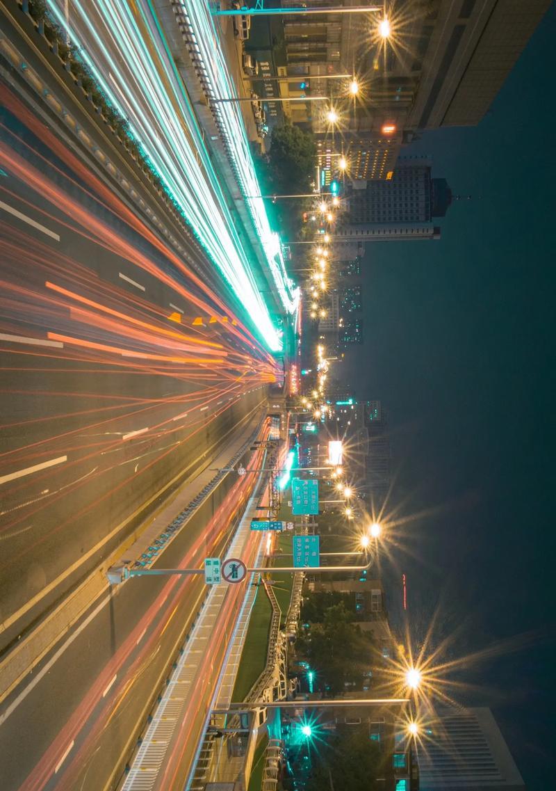 手机夜景拍照灯光如何调色？有哪些技巧？