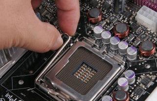 热水器连接水鼓的正确拆卸方法是什么？