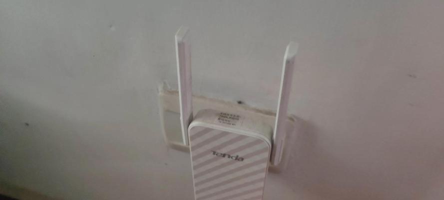 路由器插猫时wifi消失的原因是什么？