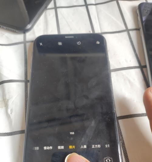 手机摄像头被震坏有哪些症状？如何判断？