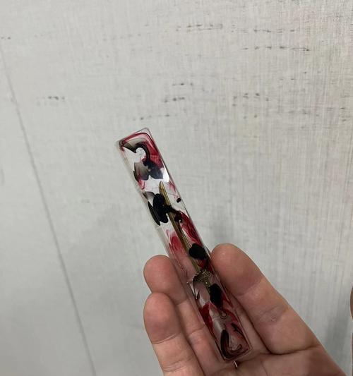 白色树脂键盘壳是什么材质？有哪些特点？