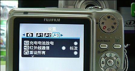 数码相机彩色线条问题如何解决？
