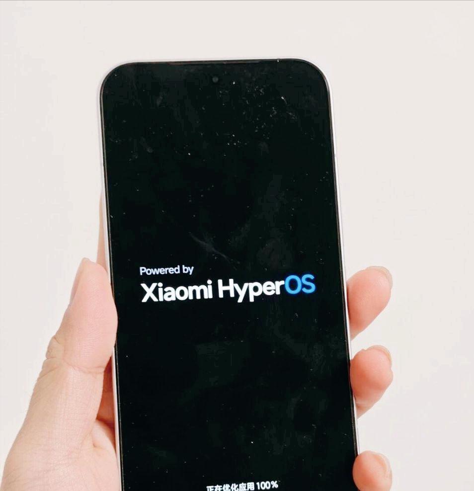 告别参数内卷！小米17提供连更6年战至2032，死磕苹果保值率