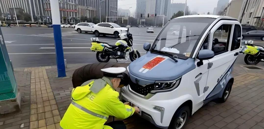 严查电动车该停了！3月起，这3类电动车放心骑，上路需守5个要求